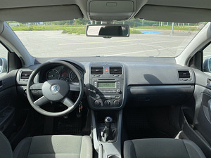 Volkswagen Golf V 2004 2.0 TDI 103kw (6 foto / 10)