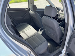 Volkswagen Golf V 2004 2.0 TDI 103kw (7 foto / 10)