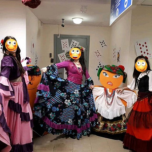 Цыганские,испанские,мексиканские и тп костюмы маскарада