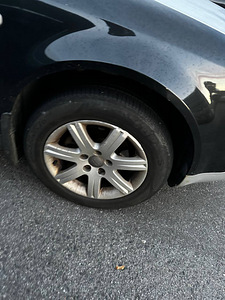 Audi A4 B6 1.9d (6 фото из 8)