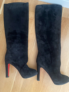 Christian Louboutin saapad