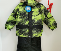 НОВАЯ!зимняя куртка 104 размера (+ 6см.запас)