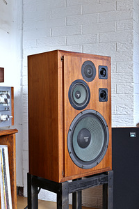 Sony SS-7300 ULM kõlarid (100W, 6ohm, 19kg, ca 1971-74) (6 foto / 10)