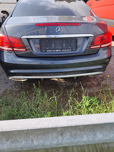 Mercedes Benz E 250 Coupe AMG (5 foto / 10)