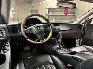 Mercedez-Benz Cls 320 (8 фото из 9)
