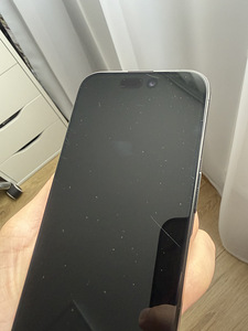 iPhone 15 Pro (3 фото из 6)