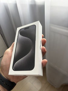 iPhone 15 Pro (4 фото из 6)