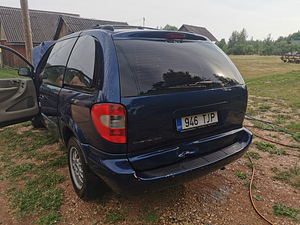 CHRYSLER VOYAGER 2.5 105kw (5 foto / 10)