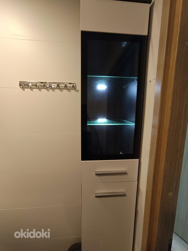 Настенный шкаф для ванной комнаты (фото #2)
