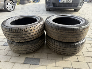 Michelin 215/55/16 (1 фото из 3)