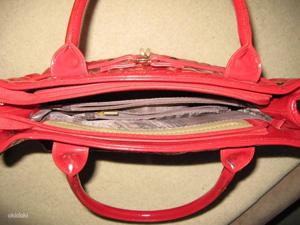Punane lakitud kott.Uus. (foto #3)