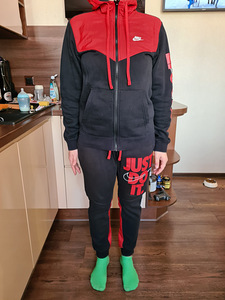 Nike Unisex dressipluus (1 foto / 6)