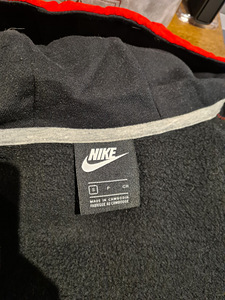 Nike Unisex dressipluus (6 foto / 6)