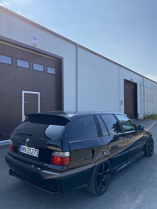 BMW E36 m52tub25 (4 foto / 10)