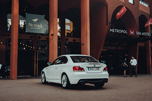 BMW 123d 2011 (7 фото из 15)