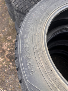 Rehv Nokian Hakkapeliitta R2 225/60/R17 (4 foto / 4)
