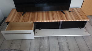 TV-alused TV Laud, nagu uus, 180 x 50 x 33 cm (2 foto / 7)