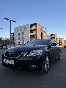 Lexus GS450h (1 фото из 12)