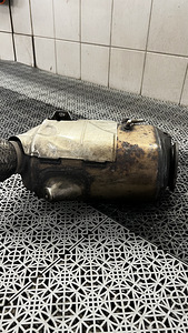BMW e92 330xd 170kw Dpf (4 foto / 4)