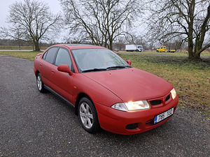 Mitsubishi Carisma (5 foto / 14)