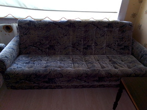 DIIVAN VOODI JA 2 TUGITOOLI (2 foto / 5)