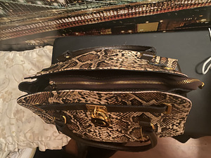 Сумка michael kors (3 фото из 3)