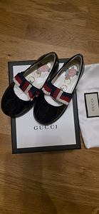 Gucci kingad tüdrukule (2 foto / 4)