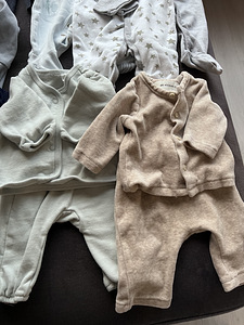 Vastsündinute riided 0 kuni 2 kuud (komplekt) (2 foto / 5)