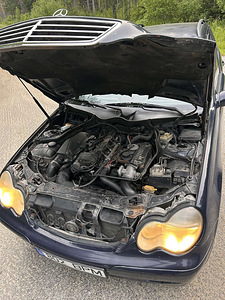Mercedes Benz C200 CDI 2001a manuaal (6 foto / 9)