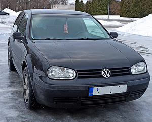 VW Golf 4 1998 1.6 bens (2 foto / 4)