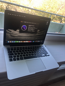 MacBook Pro Early 2015 Retina (1 foto / 2)