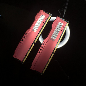 DDR3 RAM HYPERX FURY 8GB (2 foto / 2)