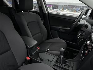 Mazda 3 1.6 77kw 2008 (12 фото из 15)