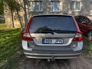 Volvo v70 (6 фото из 7)