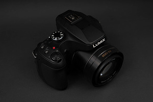 LUMIX DC-FC82 - 20-1200mm f2.8-5.9 (2 foto / 6)