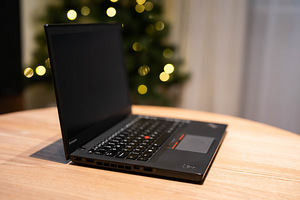 Lenovo ThinkPad T450s (3 foto / 7)