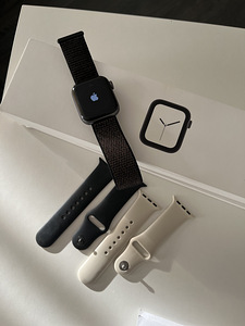 Apple watch series 4 40mm (3 foto / 3)