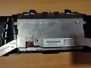 Экран LCI bMW (2 фото из 2)