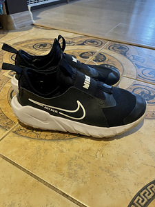 Tossud Nike 36 suurus (2 foto / 3)