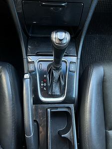 Honda Accord 2.0 114kW (12 foto / 15)