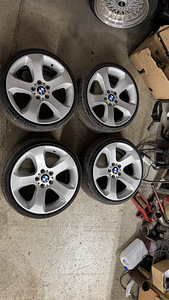 5x120 19" BMW Style 132 диски + летние шины (1 фото из 3)
