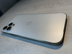 iPhone 12 promax 128gb (1 foto / 3)