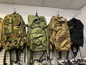 Taktikaline kott / kohver / taktikaline vest (5 foto / 9)