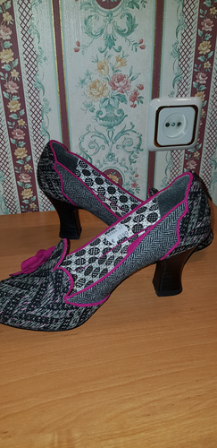Pidulik kingad Ruby Shoo