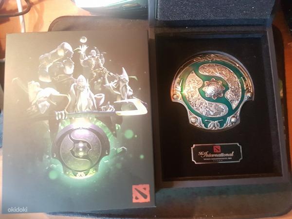 Collectable Aegis of the Champions The International 2018 (foto #3)