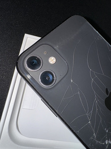 iPhone 11 64gb, Must (3 foto / 5)