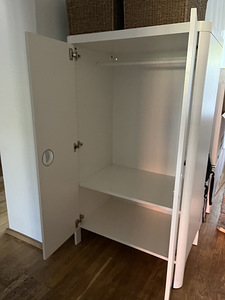 Детский шкаф для одежды IKEA Busunge (2 фото из 9)