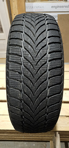 Lamellrehvid Good Year Ice Grip 2 205/60 R16 (7 foto / 8)