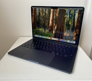 Apple Macbook Air M2 2022 Midnight аккумулятор 99% (3 фото из 8)
