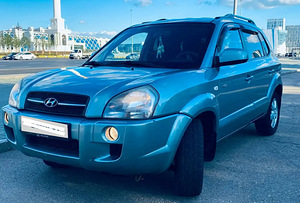 Hyundai tucson (1 foto / 3)